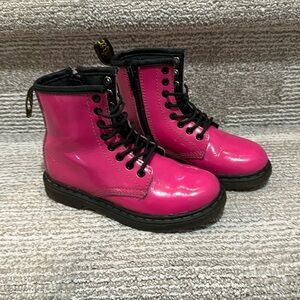 Little kids Dr. Martens hot pink patent leather boots size 11